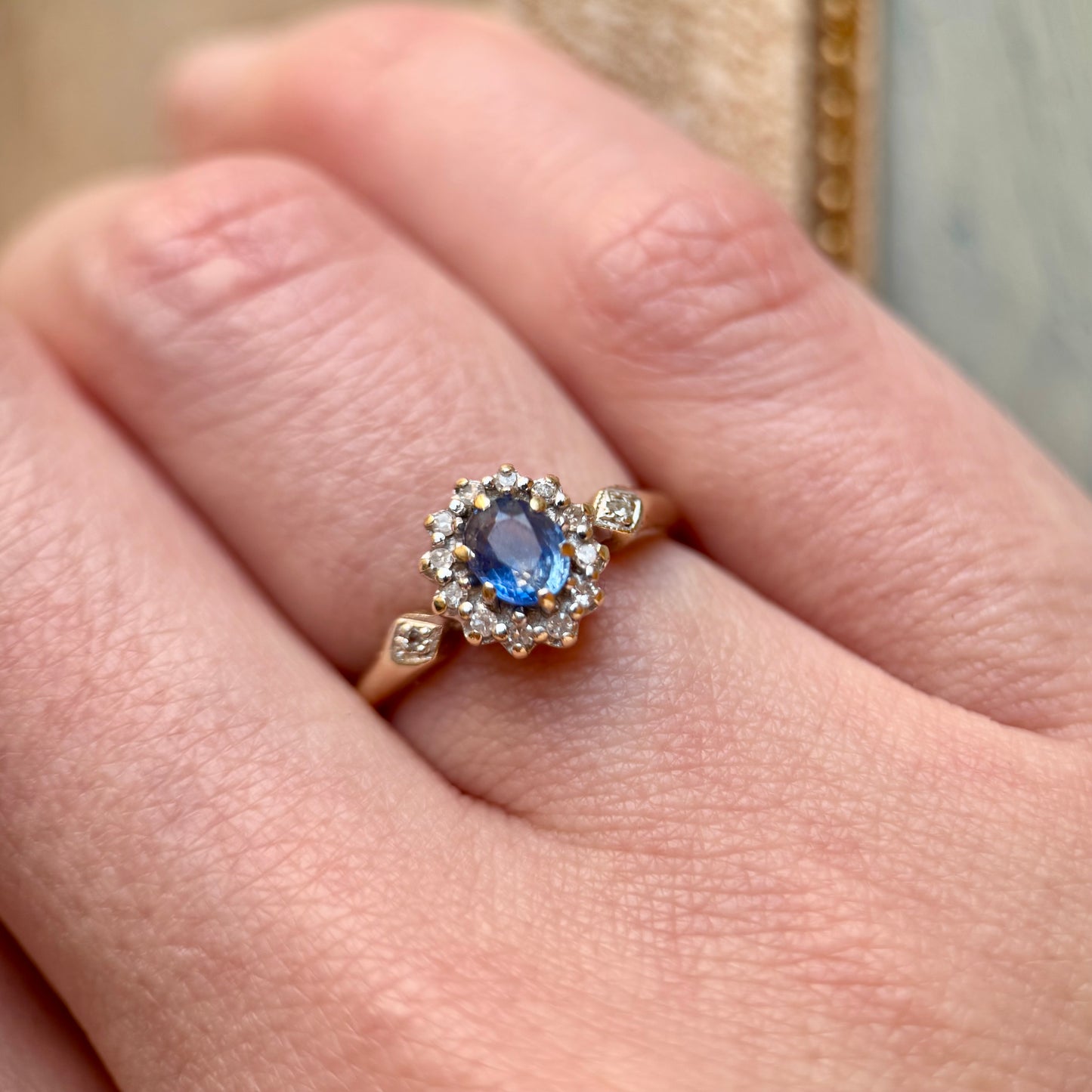 9 Carat Sapphire Diamond Cluster Ring