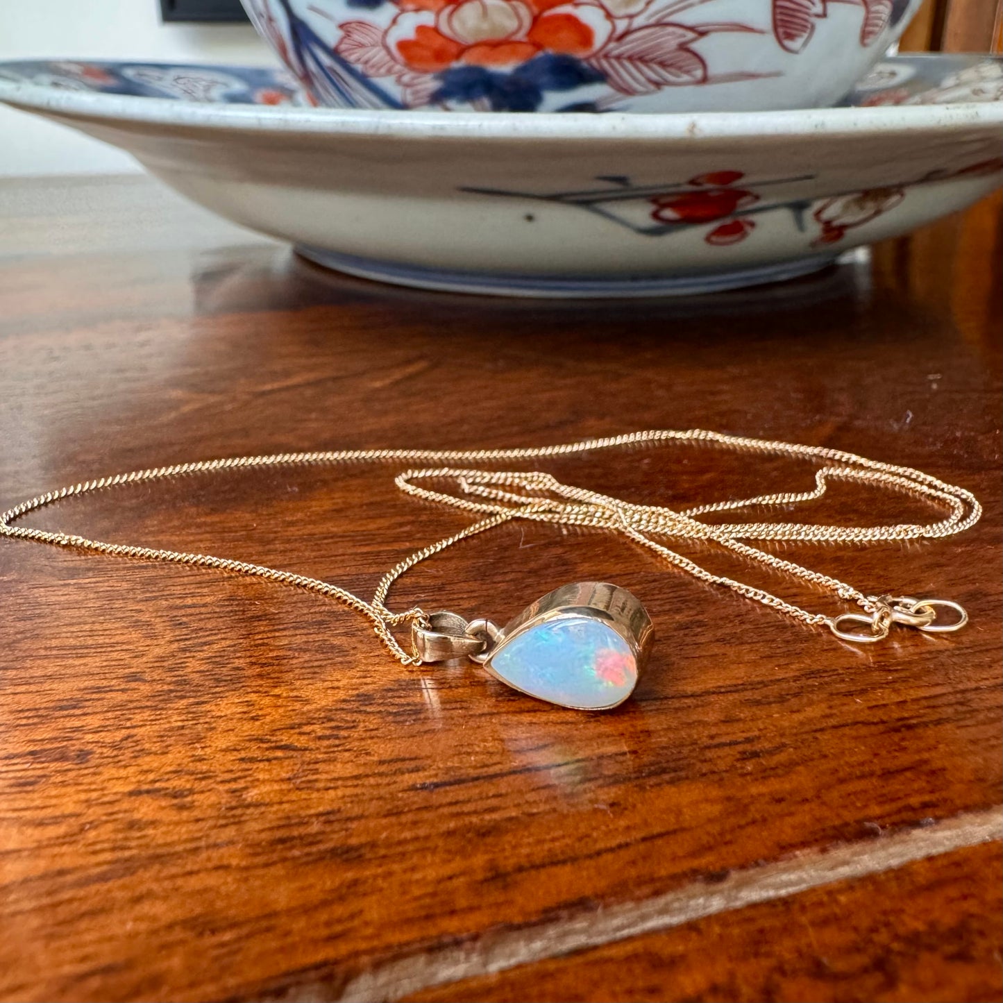 9ct Gold Opal Pendant Necklace