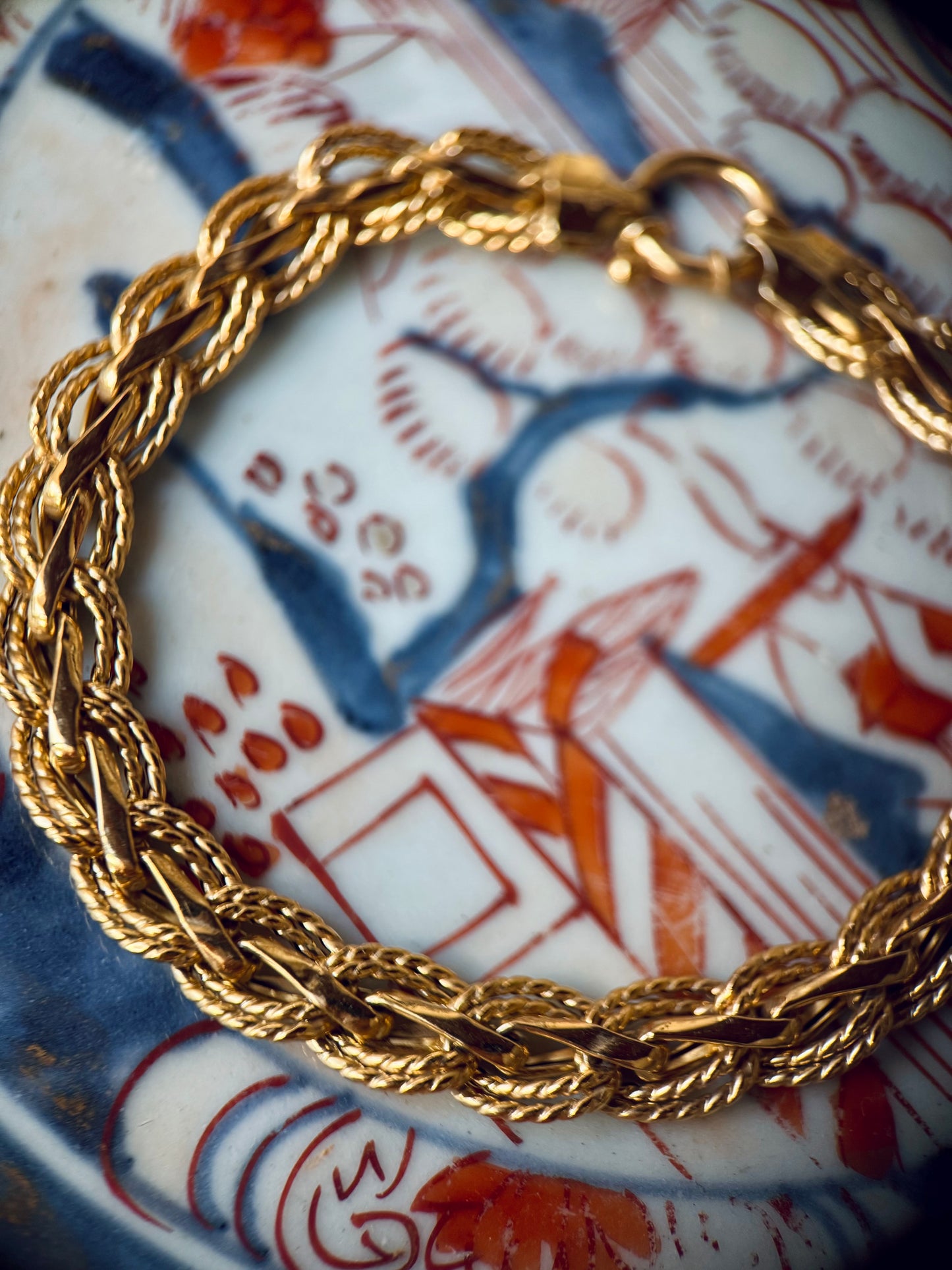 Ornate 9 Carat Yellow Gold Curb Link Bracelet
