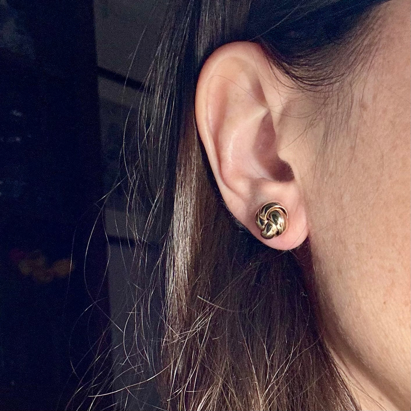 10 Carat Gold Knot Earrings
