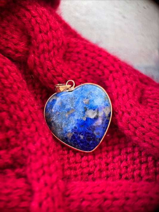 9ct Gold Lapis Lazuli Heart Pendant (Pendant only) - 1 of 2