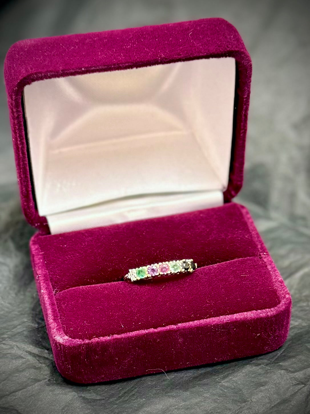 9ct Gold Vintage “Dearest” Ring