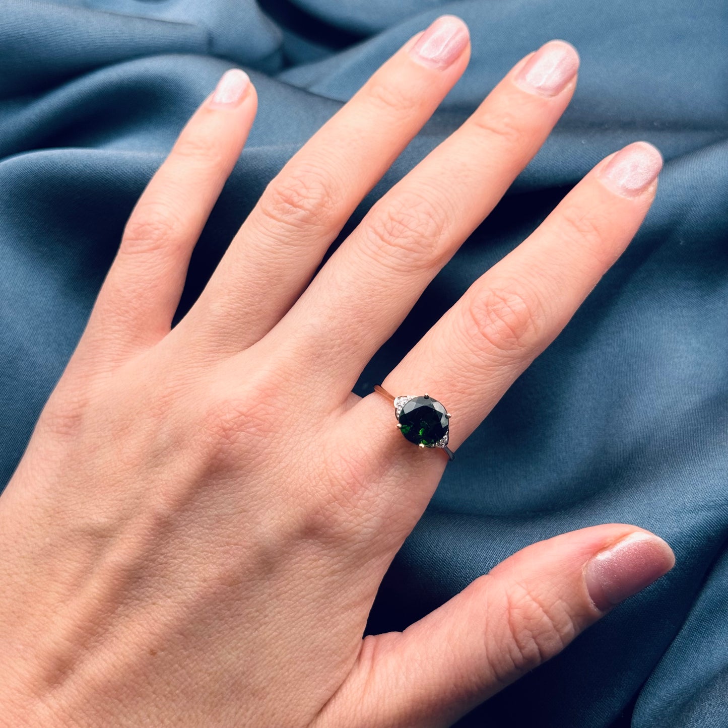 9 Carat Rose Gold Russian Diopside Ring