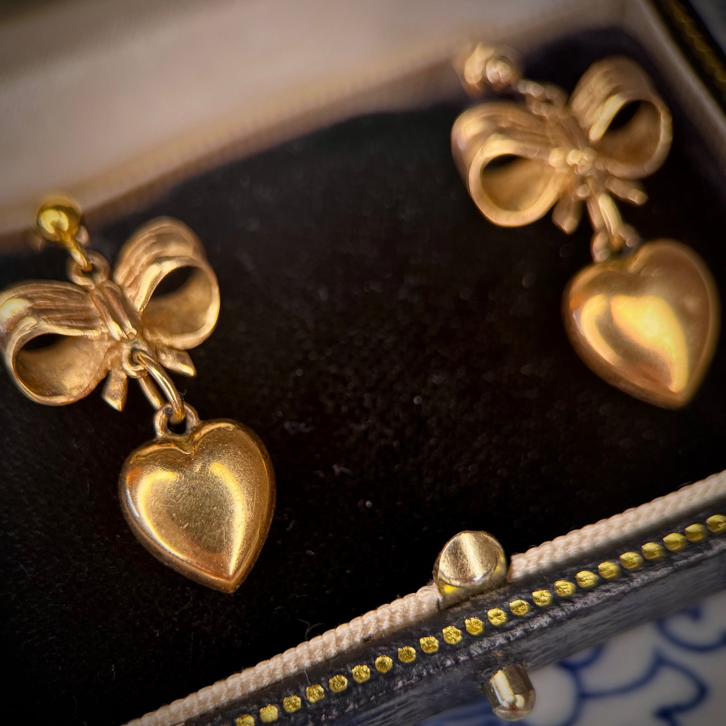 Heart And Bow Dangle Stud Earrings