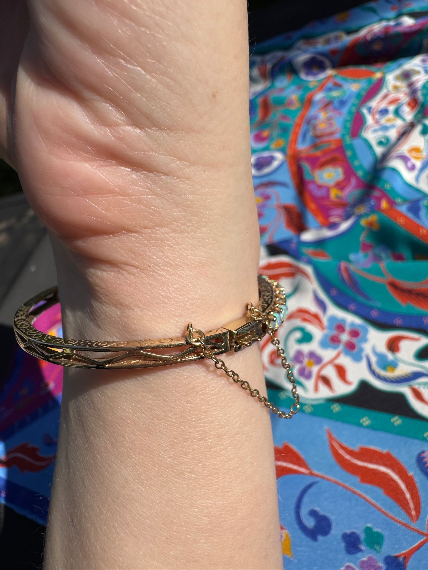 9ct Gold Opal Bangle