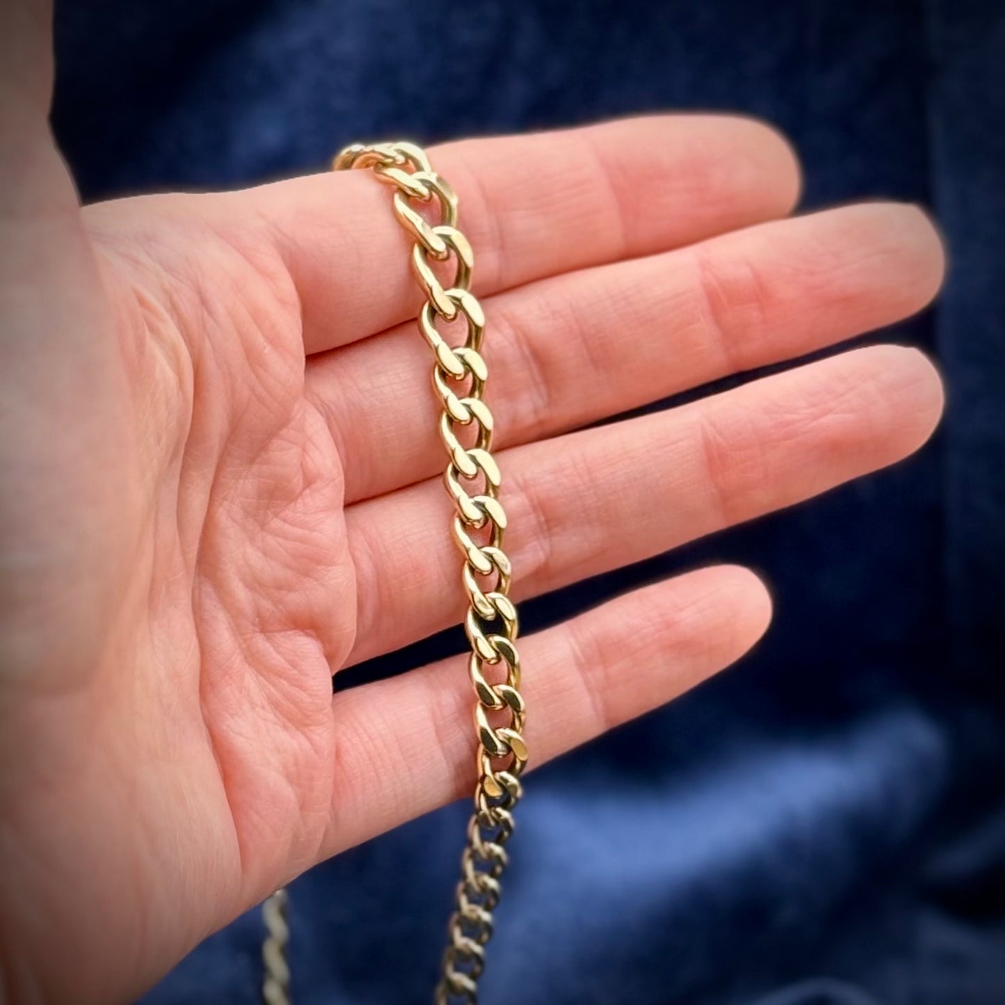 Solid 9ct Gold Curb Link Chain Necklace