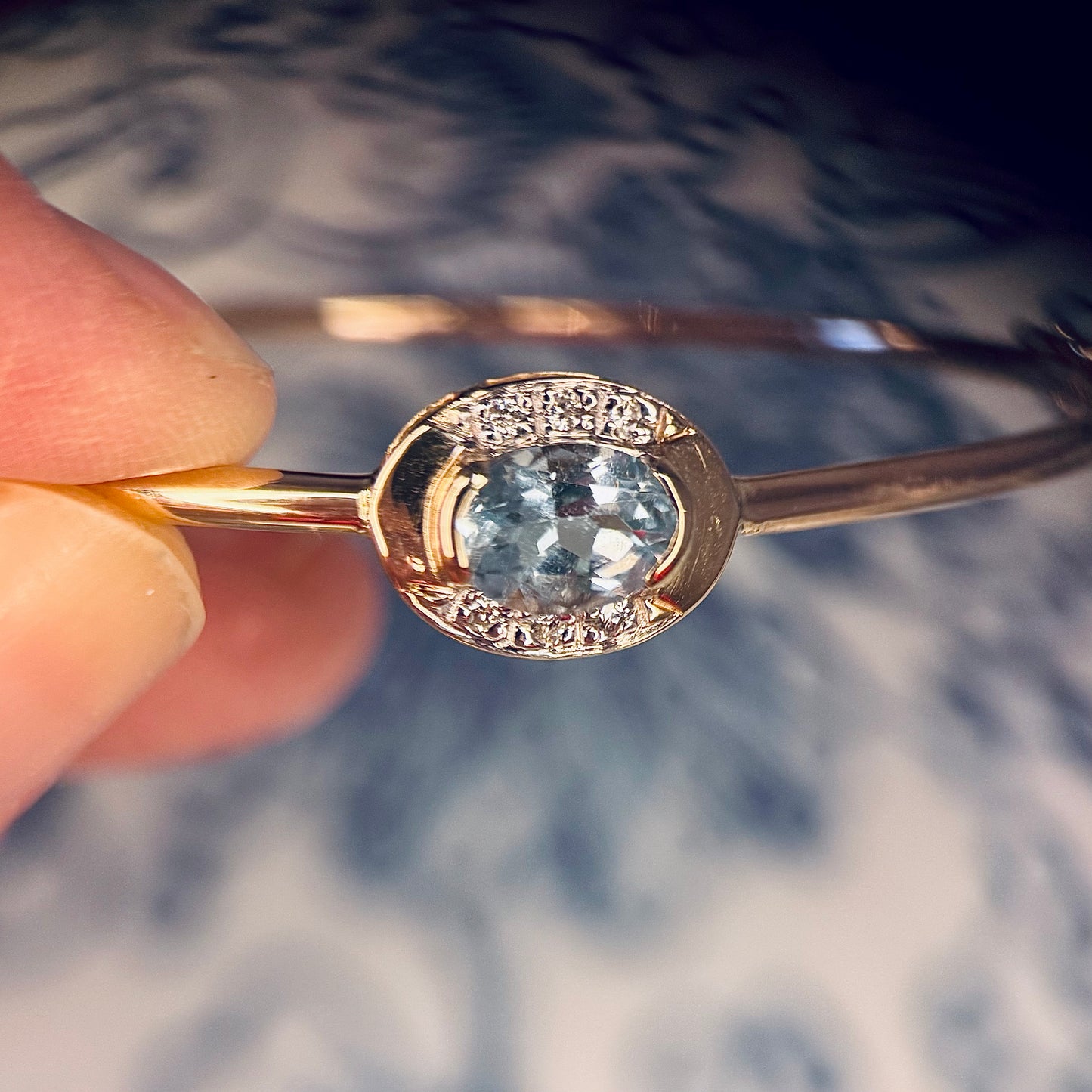 9 Carat Gold Blue Topaz & Diamond Bangle
