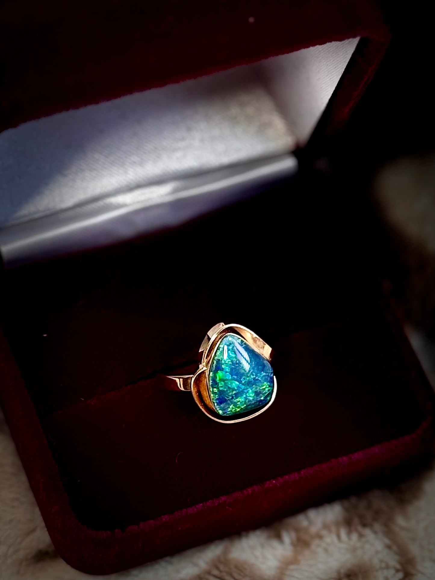 14 Carat Gold & Black Opal Triplet Ring