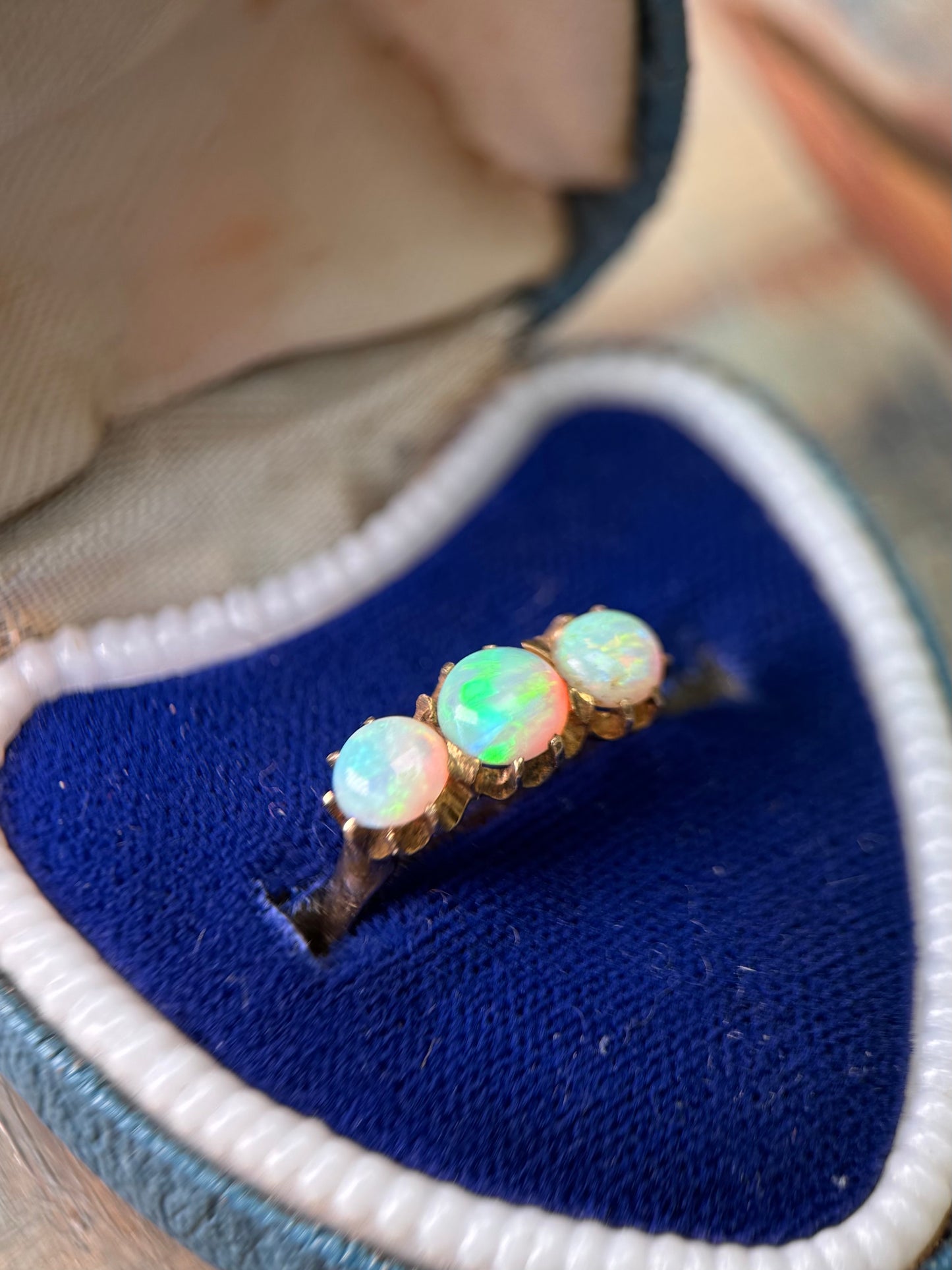 Stunning Opal 3 Stone Ring