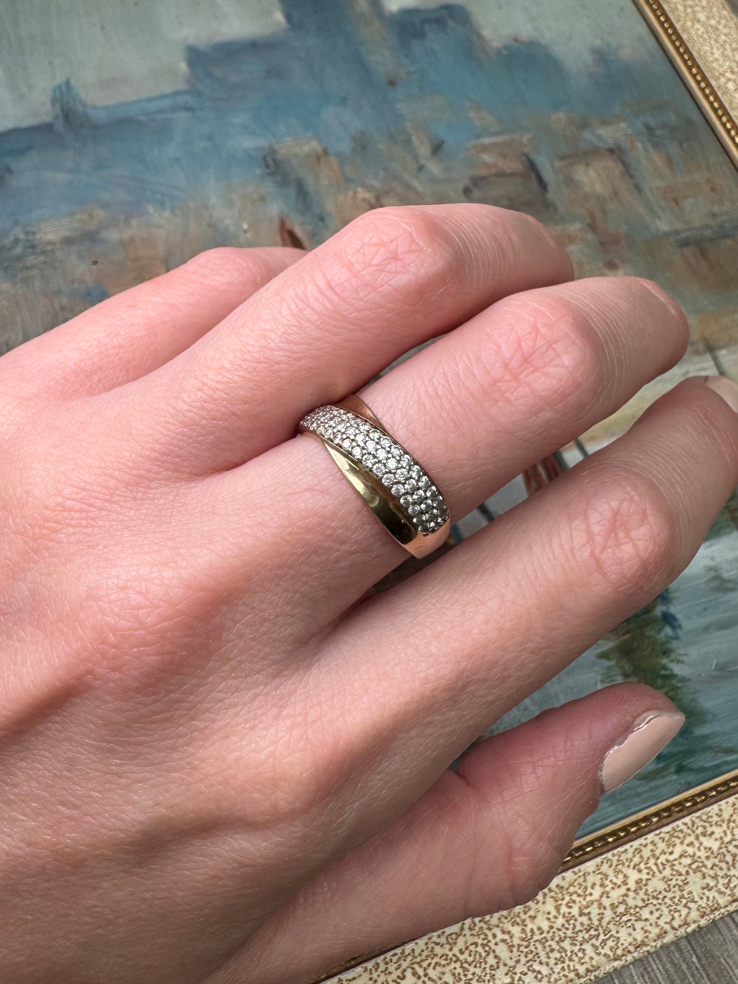 9ct Gold Stylish Diamond Band Ring