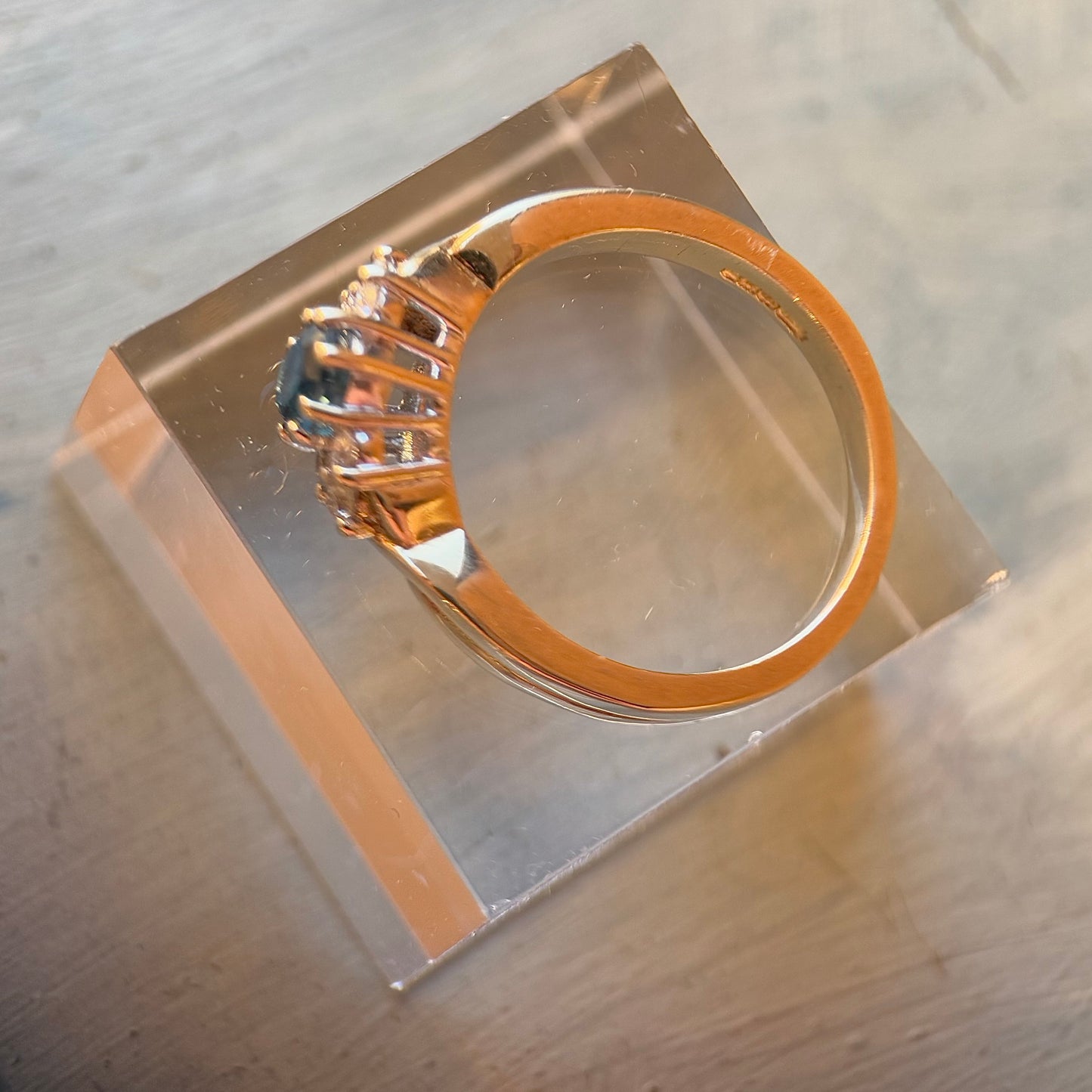 9 Carat Gold London Topaz & Diamond Ring