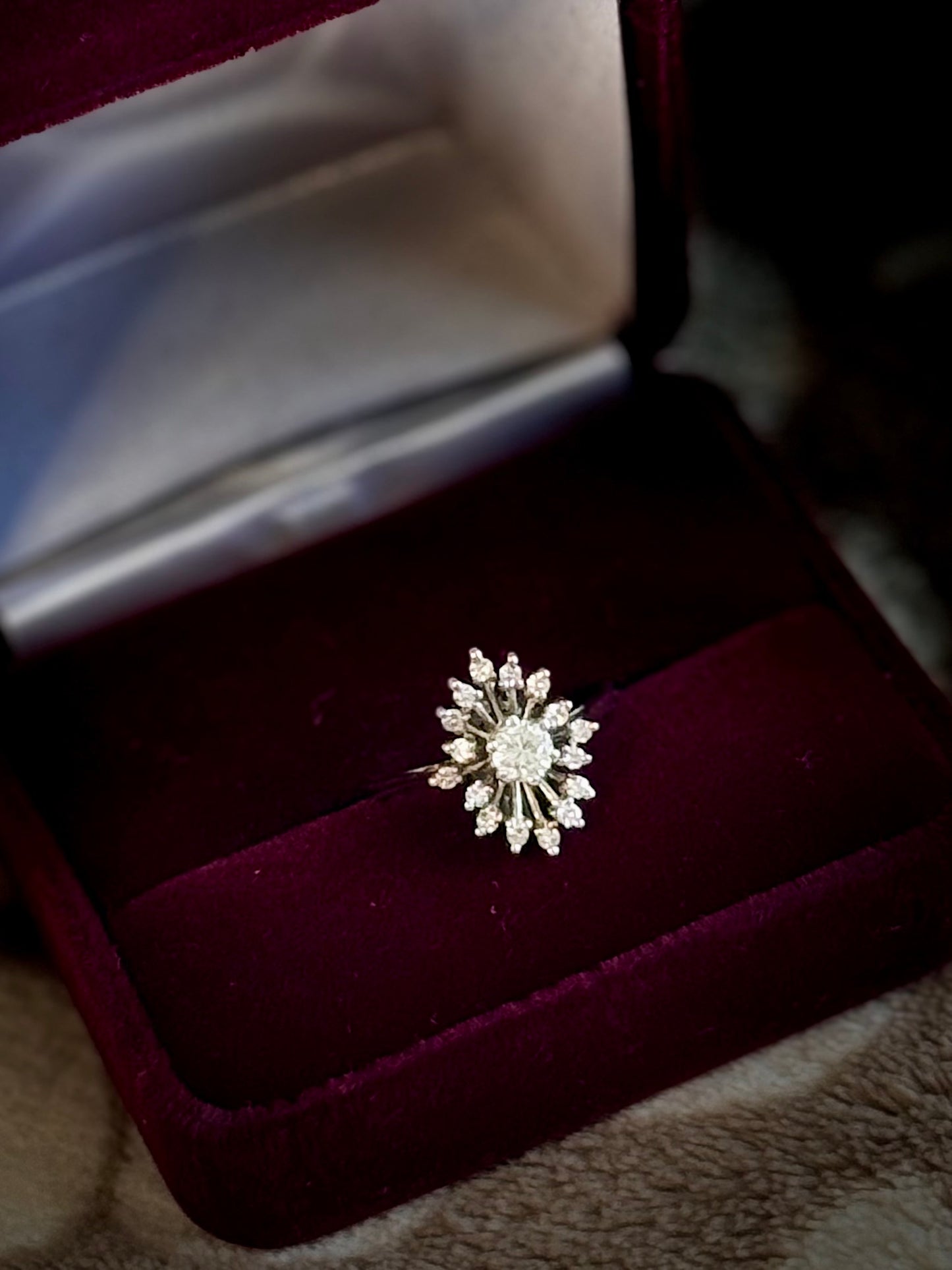 18 Carat White Gold Diamond Starburst Ring