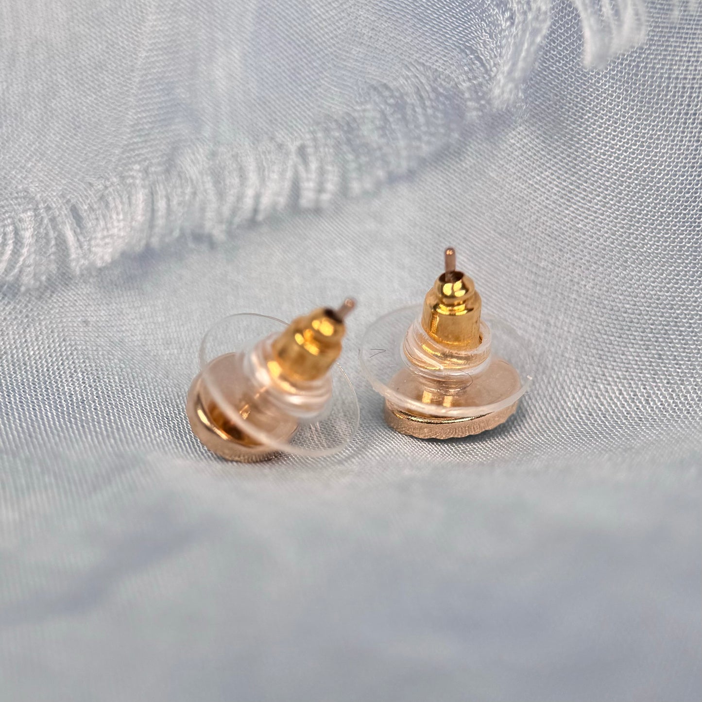 9 Carat Gold White Opal Stud earrings