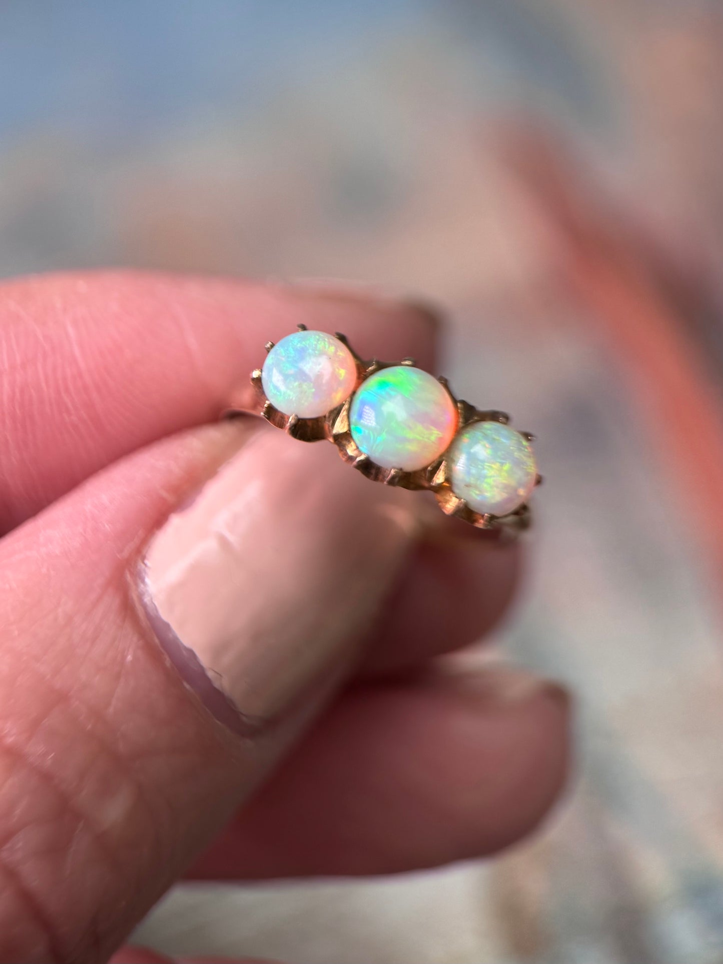 Stunning Opal 3 Stone Ring