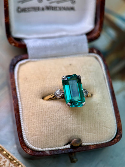 18ct Gold Indicolite Tourmaline & Diamond Ring