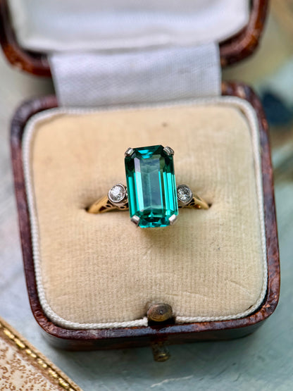 18ct Gold Indicolite Tourmaline & Diamond Ring