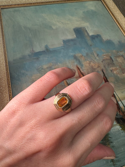9ct Gold Rectangular Citrine Ring