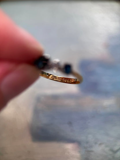18ct Sapphire & Diamond Ring