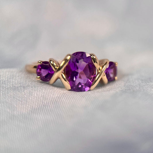 9 Carat Gold Amethyst Dress Ring