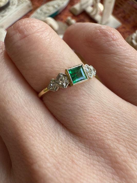 18 Carat Gold Art Deco Era Emerald & Diamond Ring