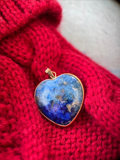 9ct Gold Lapis Lazuli Heart Pendant (Pendant only) - 1 of 2