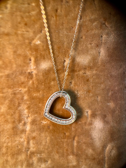 9ct Gold Diamond Heart Pendant Necklace