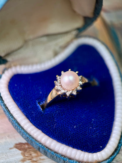 9ct Gold Pearl & Diamond Ring