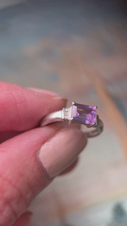 9ct Gold Amethyst & Diamond Ring