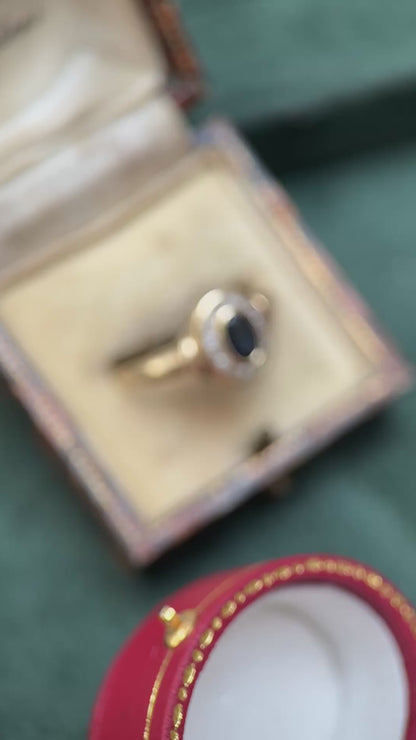 9ct Gold Vintage Sapphire & Diamond Ring