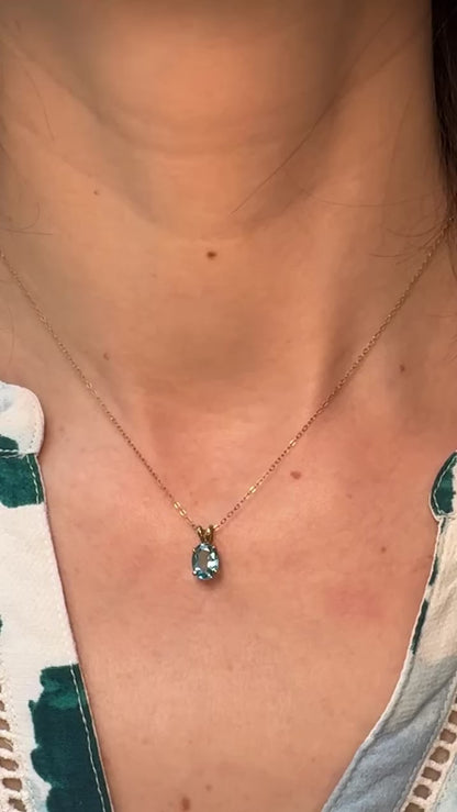 14ct Gold Blue Topaz Solitaire Necklace
